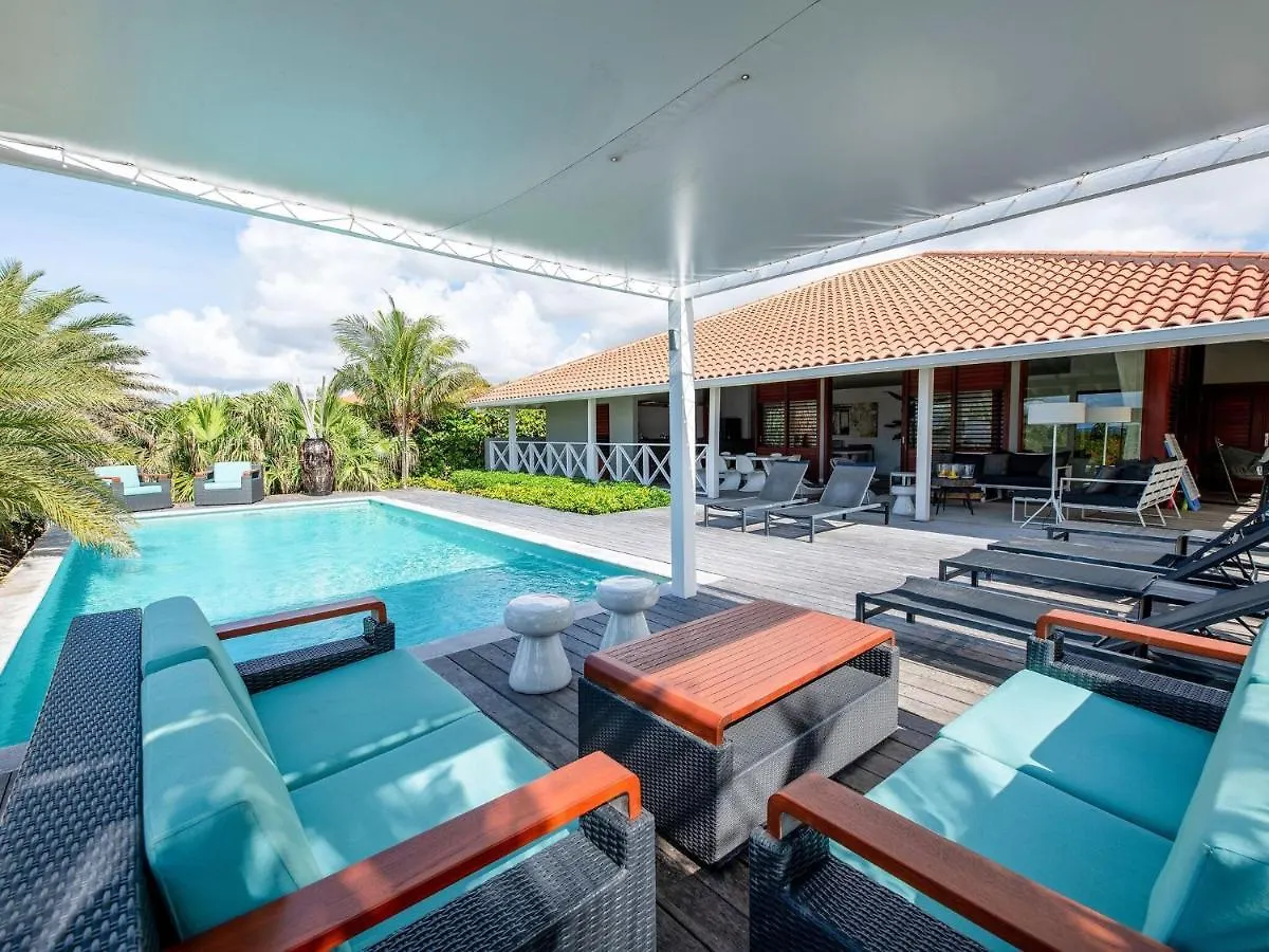 Luxurious Villa In Jan Thiel With Pool