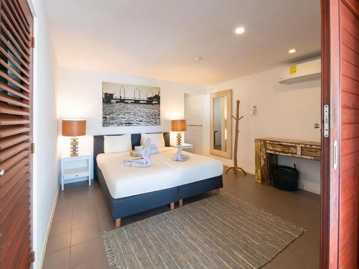 Luxurious Villa In Jan Thiel With Pool